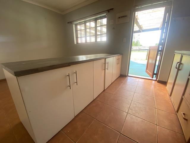 To Let 2 Bedroom Property for Rent in Kraaifontein Western Cape